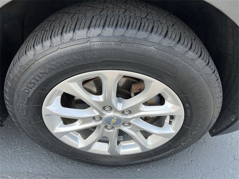 Used 2018 Chevrolet Equinox LS image 17