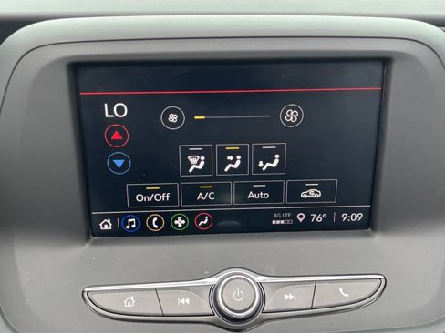 Used 2022 Chevrolet Camaro LT image 8