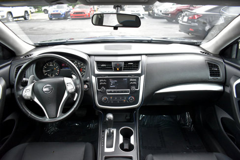 Used 2016 Nissan Altima 3.5 SR image 11