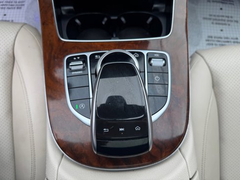 Used 2019 Mercedes-Benz E 300 4MATIC w/ Premium 1 Package image 33