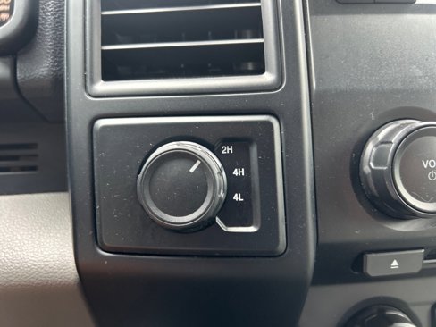 Used 2016 Ford F150 XL w/ Equipment Group 101A Mid image 28