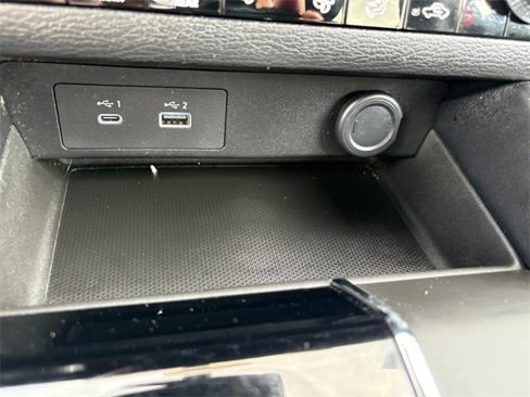 Used 2022 Mitsubishi Outlander ES image 16