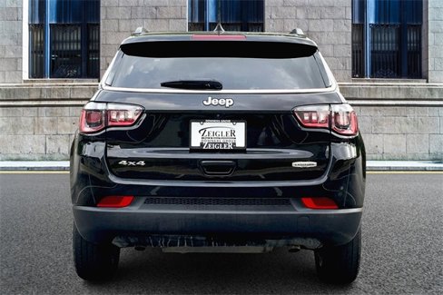 Used 2023 Jeep Compass Latitude image 4
