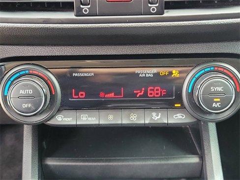 Used 2019 Kia Forte LXS image 19