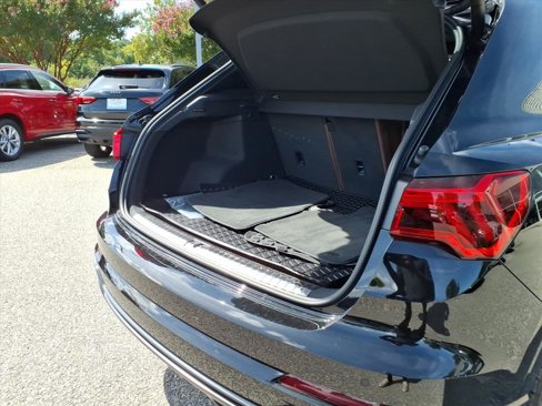 Used 2022 Audi Q3 2.0T Premium image 8