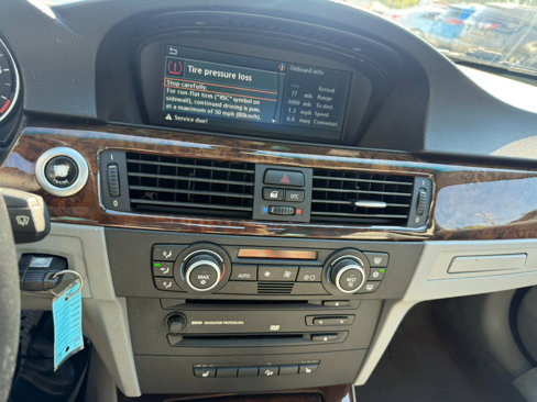 Used 2007 BMW 328xi Sedan image 15