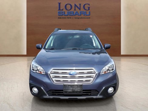 Used 2017 Subaru Outback 2.5i Premium image 2
