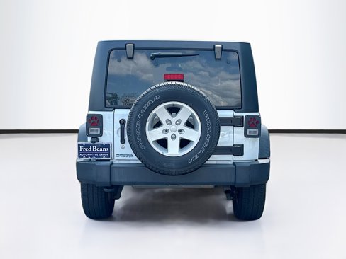 Used 2018 Jeep Wrangler Unlimited Sport S image 6