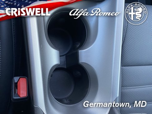 New 2025 Alfa Romeo Tonale w/ Premium Package image 33