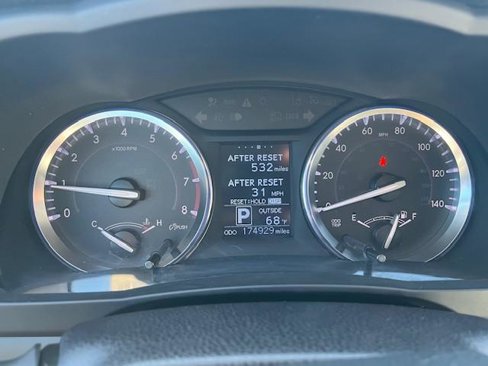 Used 2014 Toyota Highlander LE image 8