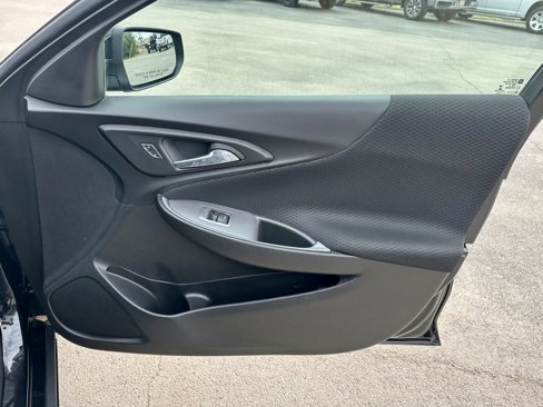 Used 2024 Chevrolet Malibu LT image 30