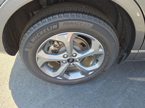 Used 2023 Ford Escape ST-Line Select image 11