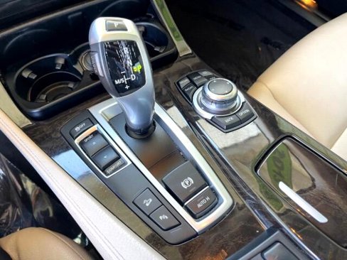Used 2013 BMW 528i xDrive Sedan image 30