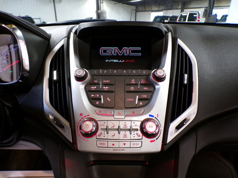 Used 2015 GMC Terrain SLT image 18
