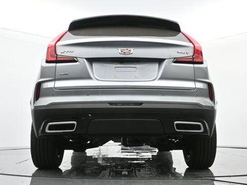 New 2025 Cadillac XT4 Premium Luxury w/ Cold Weather Package image 18