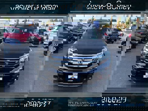 Used 2017 Honda Pilot Touring image 8