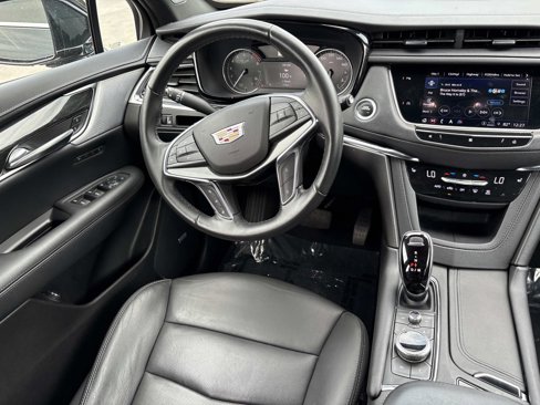 Used 2021 Cadillac XT5 Premium Luxury w/ LPO, Floor Liner Package image 27