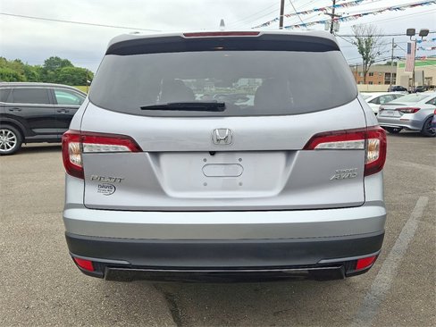 Certified 2022 Honda Pilot Sport image 5