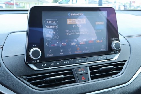 Used 2022 Nissan Altima 2.5 SR image 5