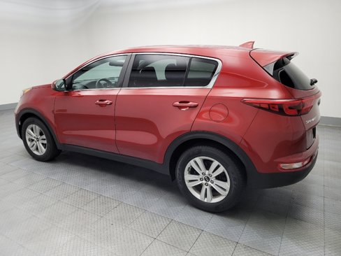Used 2018 Kia Sportage LX image 3