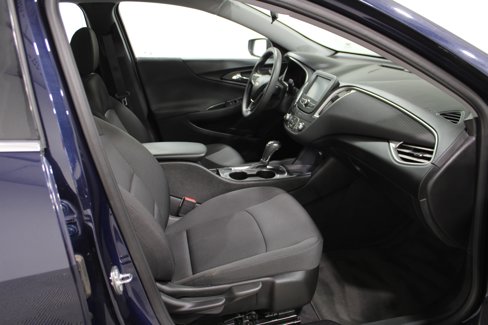 Used 2018 Chevrolet Malibu LS image 23