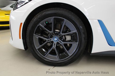 Used 2023 BMW i4 eDrive40 w/ Premium Package image 13