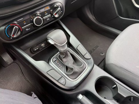 Used 2021 Kia Soul LX image 26