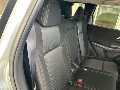 Used 2024 Mitsubishi Outlander ES image 22