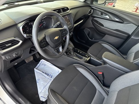Used 2023 Chevrolet TrailBlazer LS image 17
