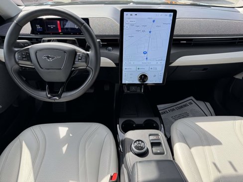 Certified 2021 Ford Mustang Mach-E Premium image 11