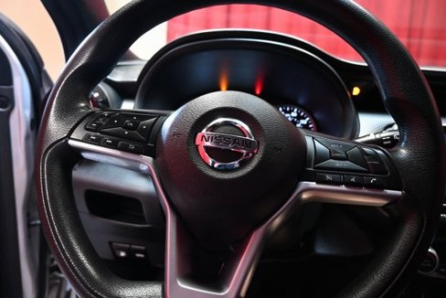 Used 2019 Nissan Kicks SV image 24
