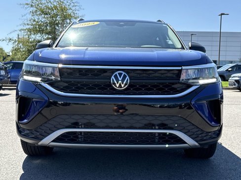 Used 2023 Volkswagen Taos S w/ Driver Assistance Package image 8