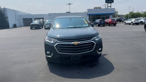 Used 2018 Chevrolet Traverse LT image 3