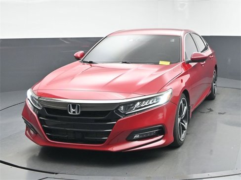 Used 2018 Honda Accord Sport image 3
