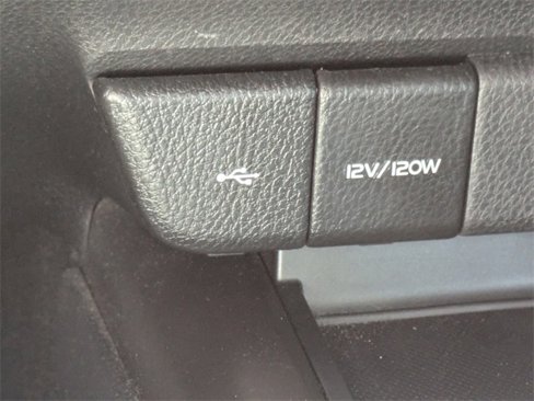 Used 2024 Toyota Camry SE image 20