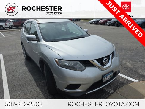 Used 2014 Nissan Rogue S image 1