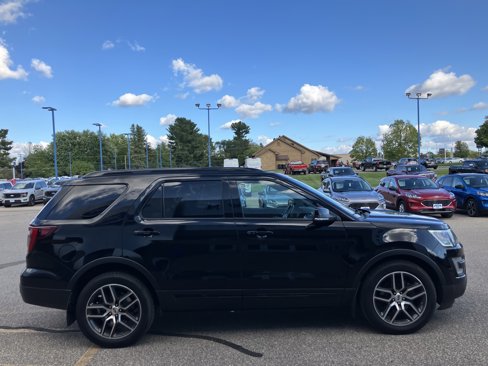 Used 2017 Ford Explorer Sport w/ Equipment Group 401A image 5