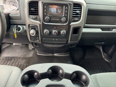 Used 2015 RAM 1500 Express w/ Black Ram 1500 Express Group image 33