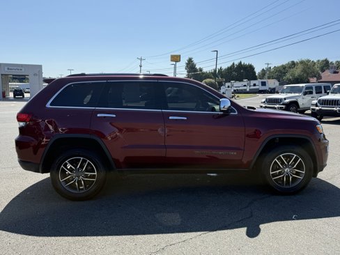 Used 2020 Jeep Grand Cherokee Limited image 2