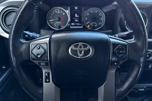 Used 2017 Toyota Tacoma SR5 w/ Tow Package image 24