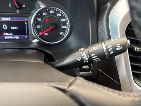 Used 2023 GMC Acadia SLT image 33