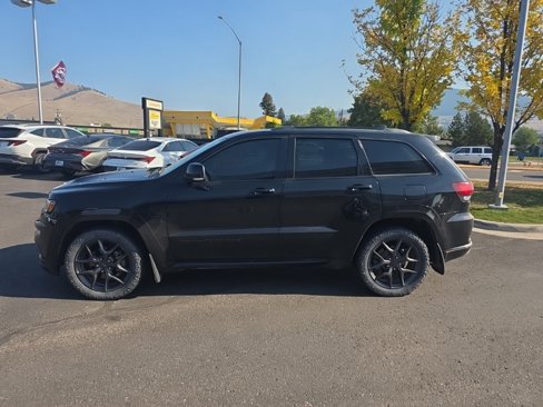 Used 2020 Jeep Grand Cherokee Limited X image 2