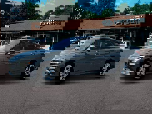 New 2025 Hyundai Elantra SE image 2