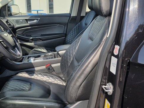 Used 2024 Ford Edge Titanium image 21