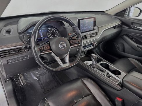 Used 2020 Nissan Altima 2.0 Platinum image 10