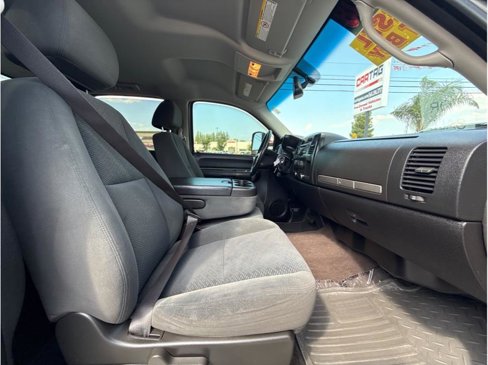 Used 2008 Chevrolet Silverado 2500 LT image 17