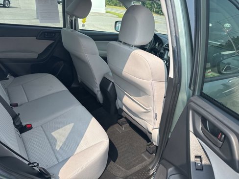 Used 2016 Subaru Forester 2.5i Premium w/ All-Weather Package image 14