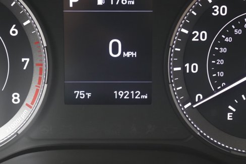 Certified 2022 Hyundai Venue SE image 28