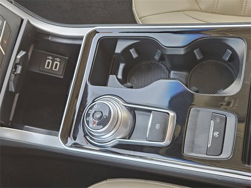 Used 2020 Ford Edge SEL w/ Convenience Package image 19