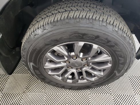 Used 2019 Ford Ranger XLT w/ Equipment Group 302A Luxury image 9